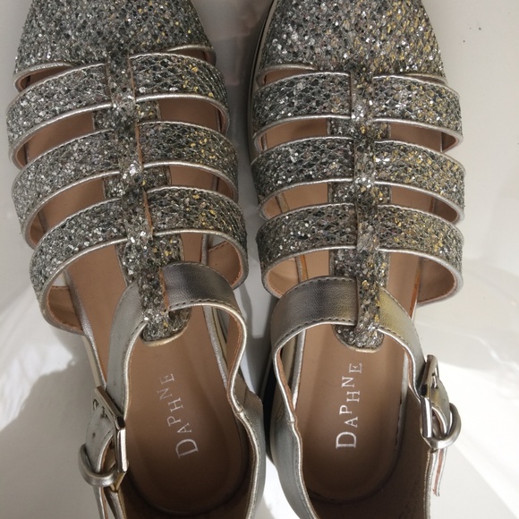 Silver open wedge sandal - Picture 2 of 6